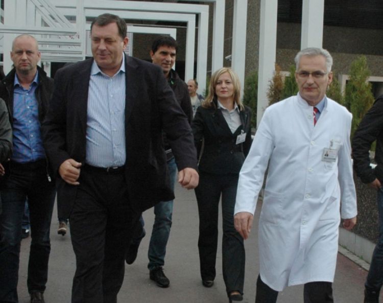 Milorad Dodik napustio bolnicu