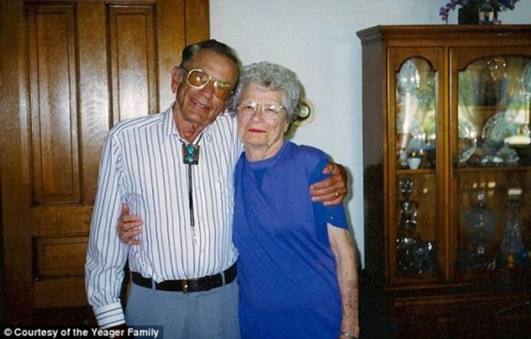Nakon 72 godine braka zajedno umrli držeći se za ruke