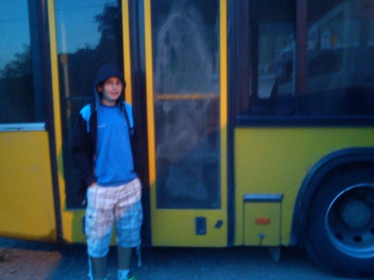 Kotor Varoš: Prikaza žene na vratima autobusa