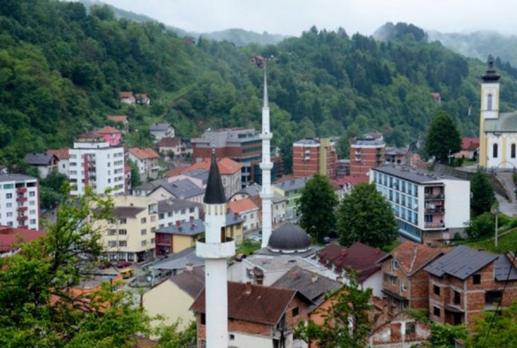 Srbi traže poništavanje izbora u Srebrenici