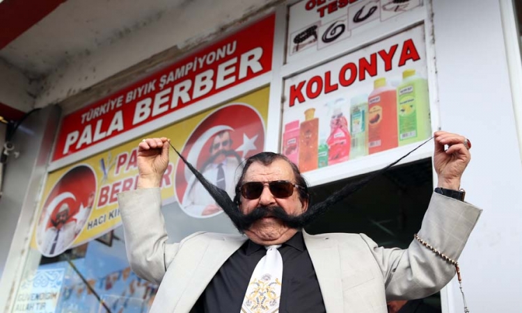Turčin troši 1.600 evra mjesečno za njegu brkova