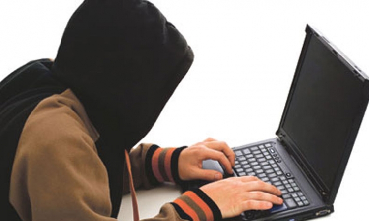 Hakerski napadi na Rusiju
