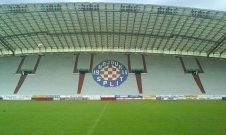 Hajduk bez licence