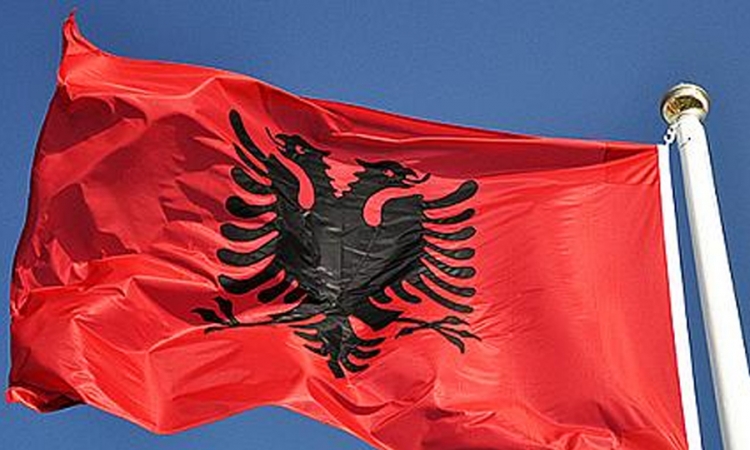 Italijani idu u Albaniju trbuhom za kruhom