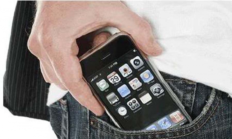 Mobilni telefoni utiču na pokretljivost spermatozoida