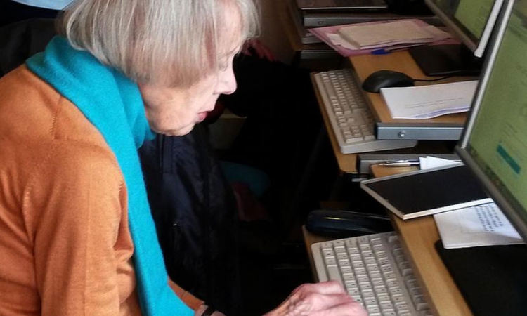 Internet - spas od penzionerske samoće