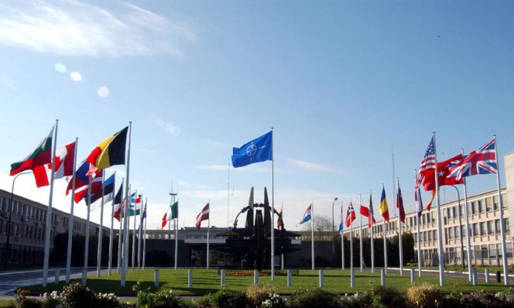 Obama ukočio širenje NATO-a