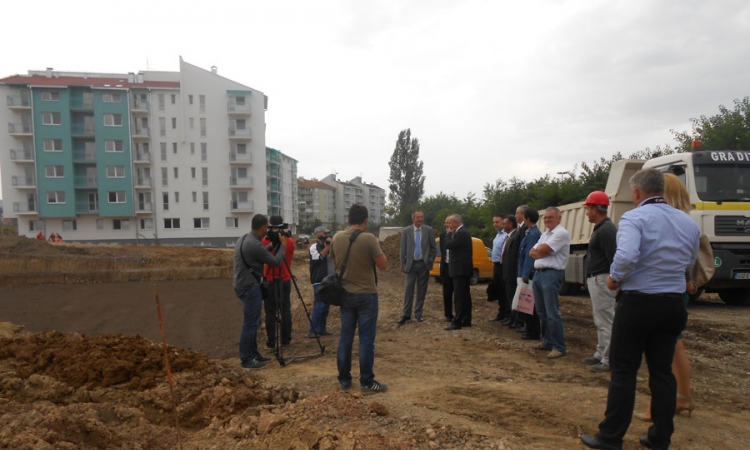 Počela gradnja još 142 stana u Adi