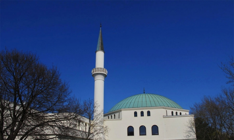 Islamski centar u Beču pomaže IS?