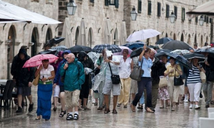 Jako nevrijeme na Jadranu, u Dubrovniku palo 128 litara kiše