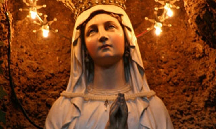 Španski sveštenik  ukrao statuu  djevice Marije