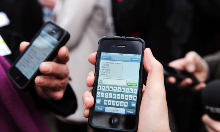 Kinezi će javni prevoz plaćati mobilnim telefonima