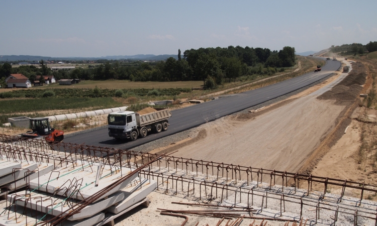 Sutra početak radova na dionici autoputa Banjaluka - Prnjavor