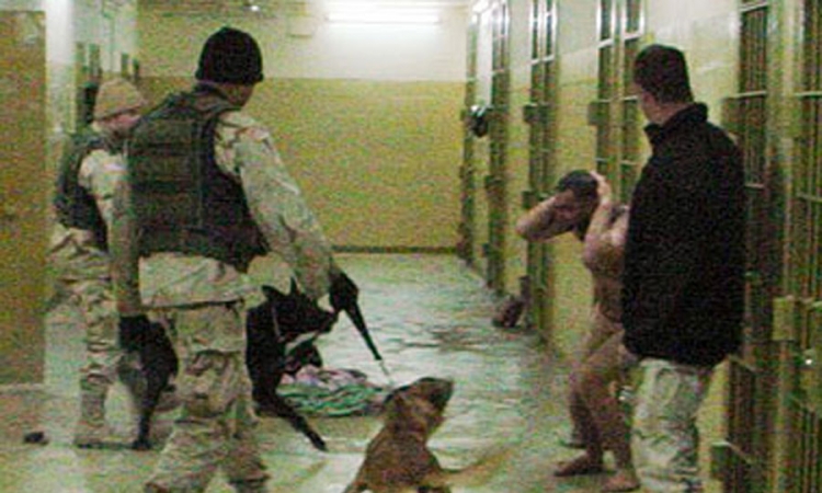 Uskoro nove fotografije mučenja zatvorenika od strane američkih vojnika?