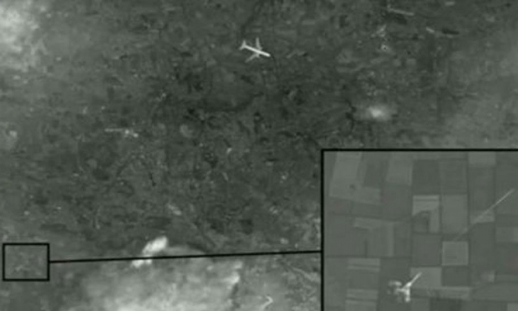 Ukrajinski Mig-29 oborio malezijski putnički avion, fotografije dokaz