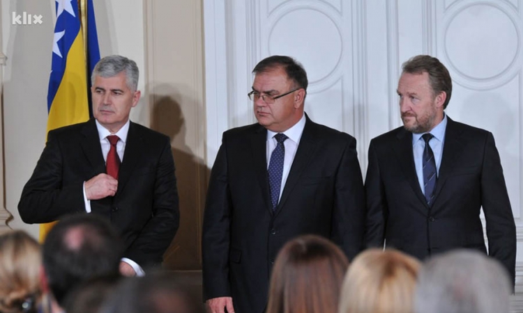 Ivanić, Izetbegović i Čović preuzeli dužnost kolektivnog šefa države