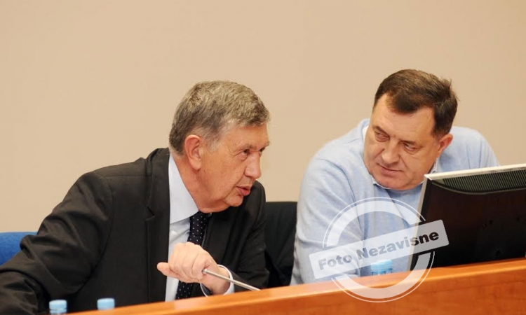 Radmanović: Imamo   većinu od 42 poslanika