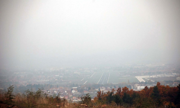 Magla ometa aviosaobraćaj u Sarajevu