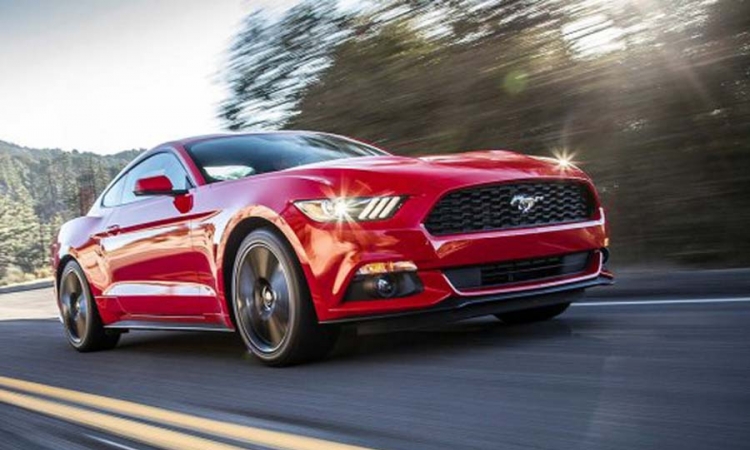 Ford povlači Mustang zbog opasnosti od požara