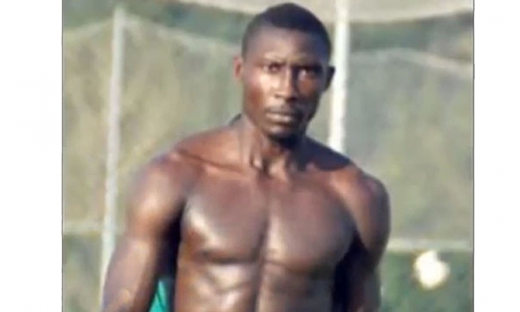 Kamerunski fudbaler nije pogođen kamenom već je ubijen u svlačionici?