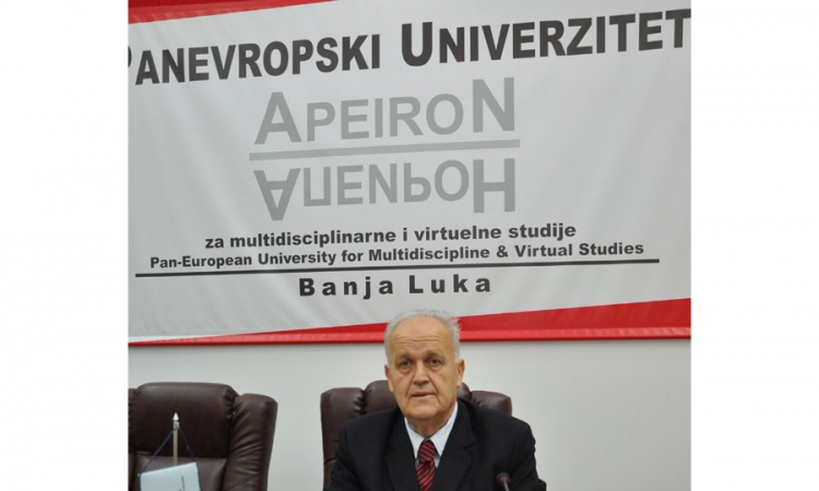 Master na osam studijskih programa na Panevropskom univerzitetu "Apeiron"