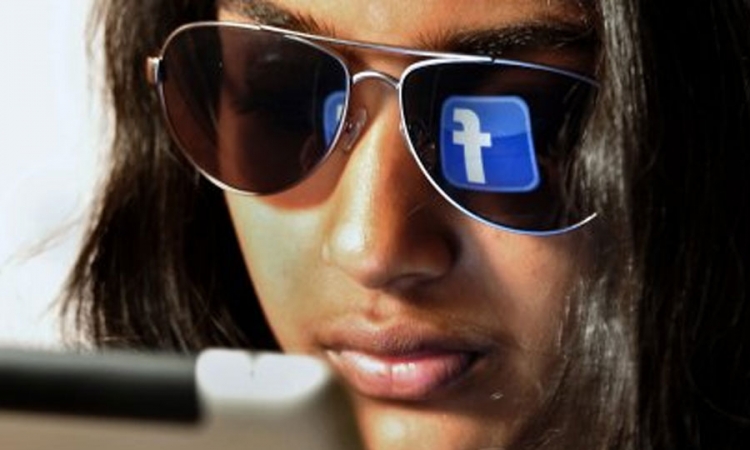 Fejsbuk gubi popularnost kod američkih tinejdžera