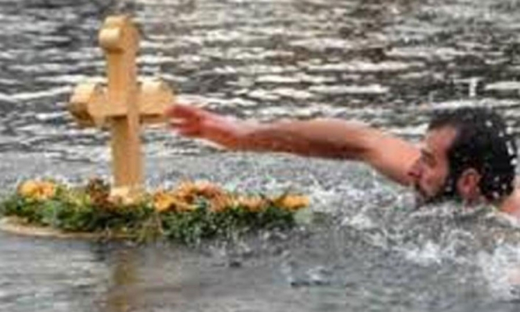 Za Krst časni pliva 40 mladića