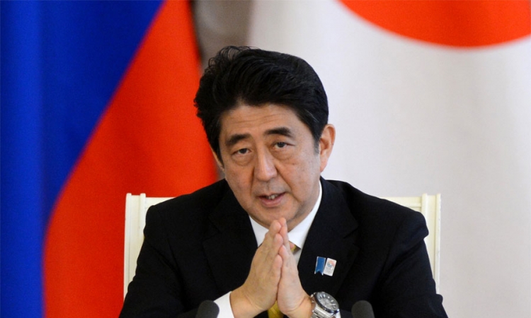 Abe: Tokio neće saginjati glavu pred terorizmom