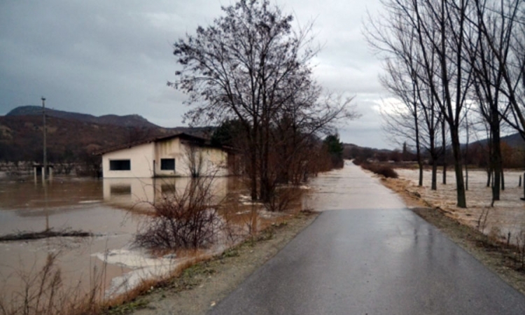 Poplave u Albaniji, Makedoniji i na sjeveru Grčke
