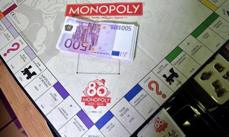 Igrajte novi Monopol uz pravi novac