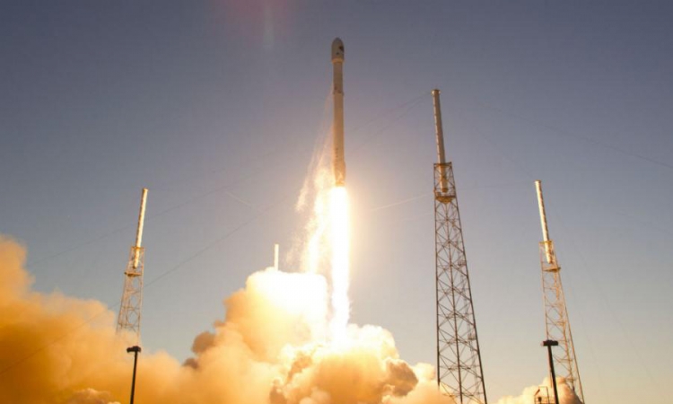 "SpaceX" iz trećeg pokušaja lansirao klimatski opservatorijum