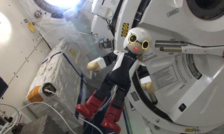 Kirobo, japanski robot astronaut, vratio se na Zemlju
