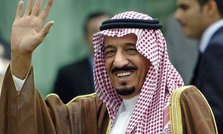 Saudijski kralj građanima podijelio ogroman novac, svi su doslovno poludjeli