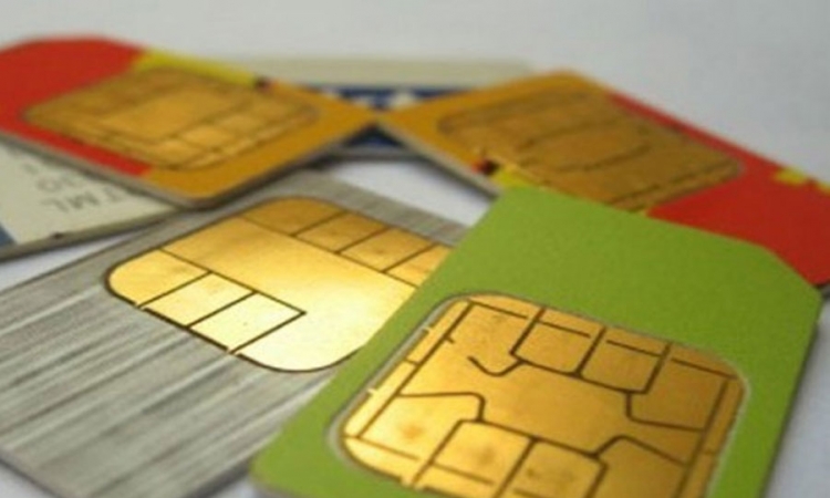 Tri Poljaka uhapšena zbog prevara sa SIM karticama