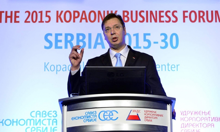 Vučić: Moramo da štedimo i na platama i na penzijama