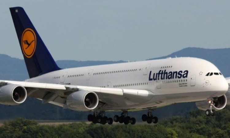 Avion "Lufthanse" prinudno sletio zbog zdravlja putnika