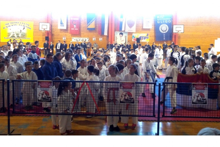 Karate klubu "Šodan" prvo mjesto na turniru