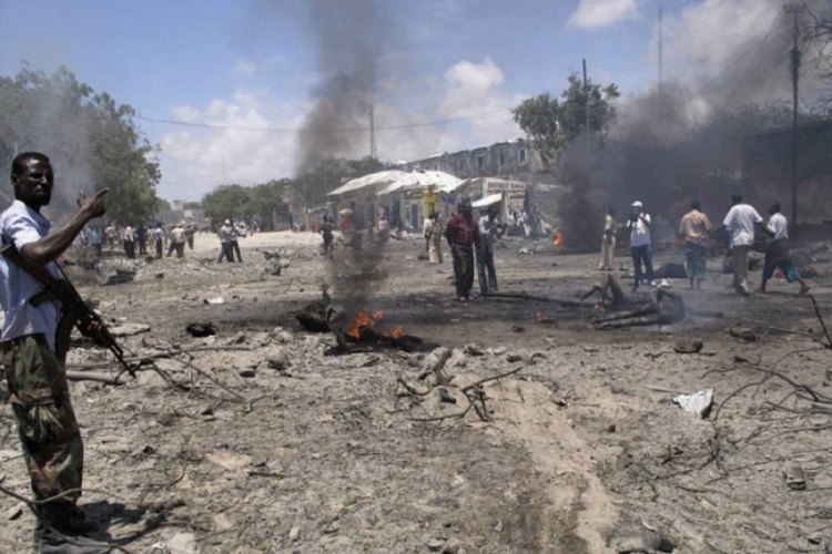 Najmanje 10 mrtvih u eksploziji u Mogadišu