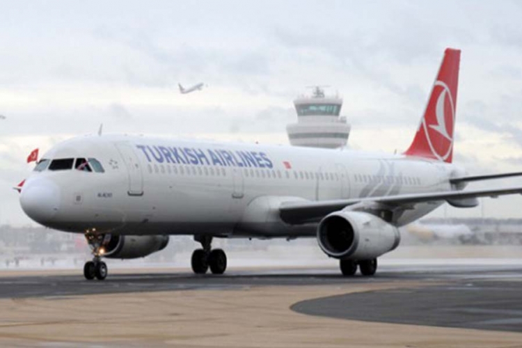 Avion "Turkish Airlinesa" prinudno i bezbjedno sletio na "Ataturk"