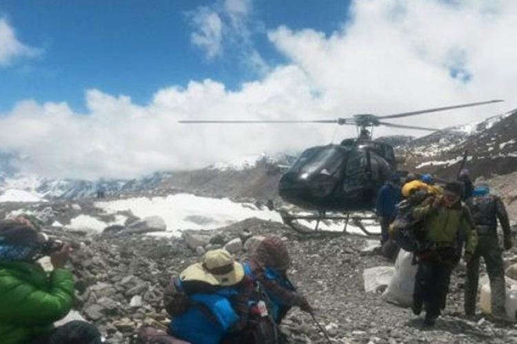Poslati helikopteri da spasavaju blokirane planinare