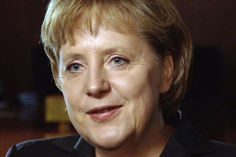 Merkel: BND treba da nastavi da sarađuje sa NSA 