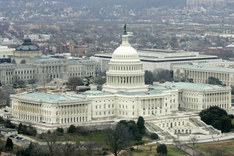 Evakuisana zgrada američkog Kongresa