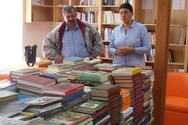 Biblioteka Poljoprivredne zadruge bogatija za 1. 300 knjiga