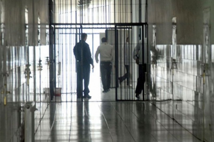 Srbi ponovo u zatvoru