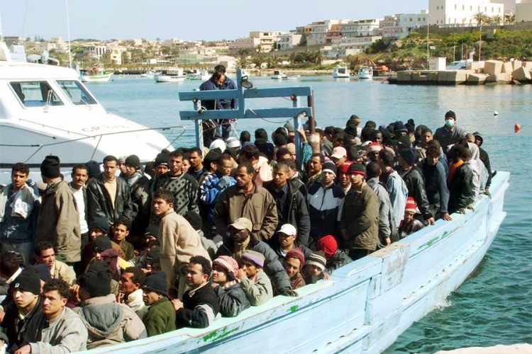 Spašeno više od 4.200 migranata