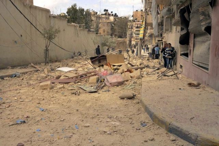 U vazdušnim udarima sirijskih snaga poginuo 71 civil