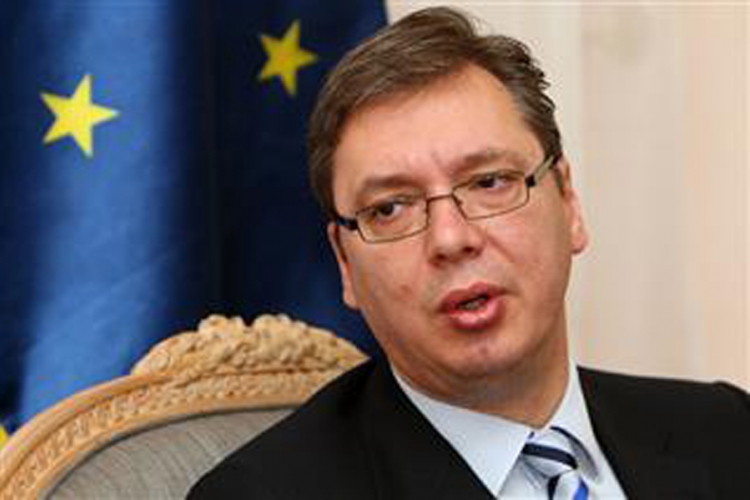 Vučić se sastao sa predsjednikom Aderom u Budimpešti