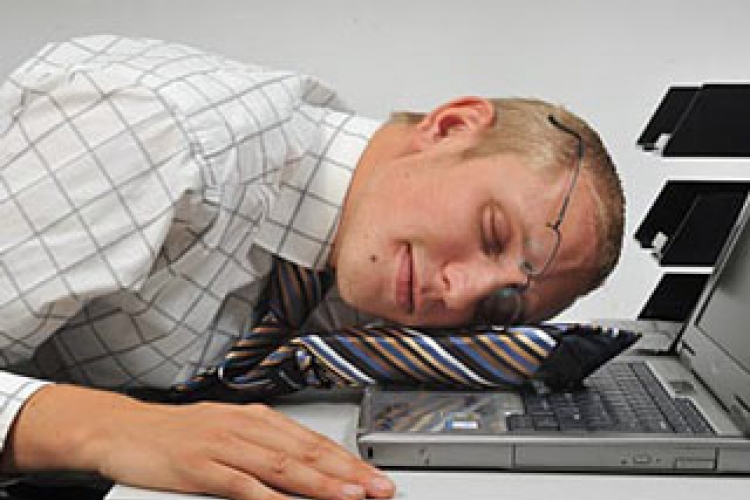Spavanje na poslu povećava produktivnost