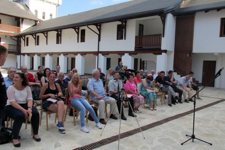Održana manifestacija "Pjesme Andrićgradu"
