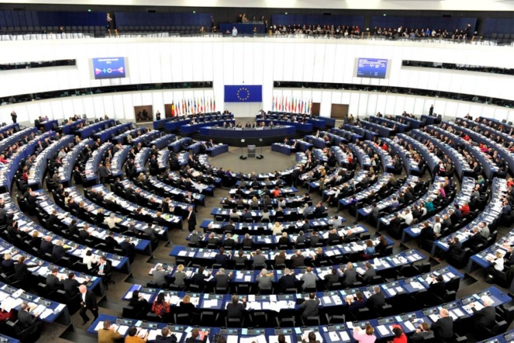 Evropski parlament ipak glasa o Srebrenici